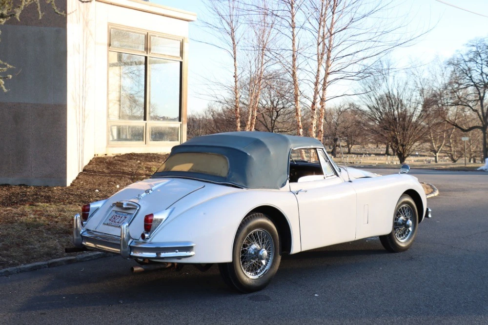 1960 Jaguar XK150 - Image 5 of 8