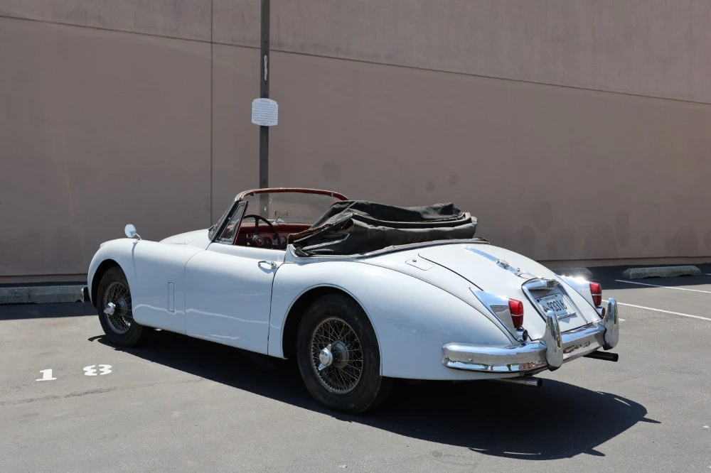 1960 Jaguar XK150 - Image 5 of 7