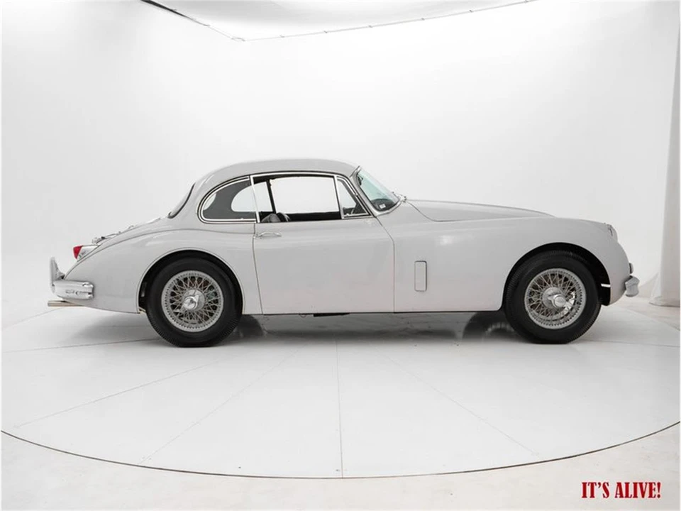 1960 Jaguar XK150 - Image 9 of 31