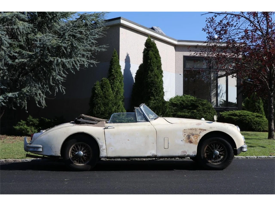 1960 Jaguar XK150 - Image 2 of 6