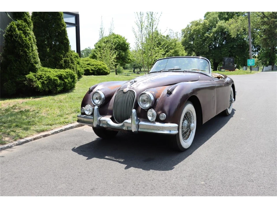 1960 Jaguar XK150 - Image 2 of 8