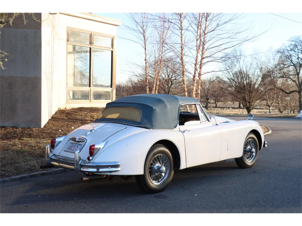 1960 Jaguar XK150 - Image 5 of 8