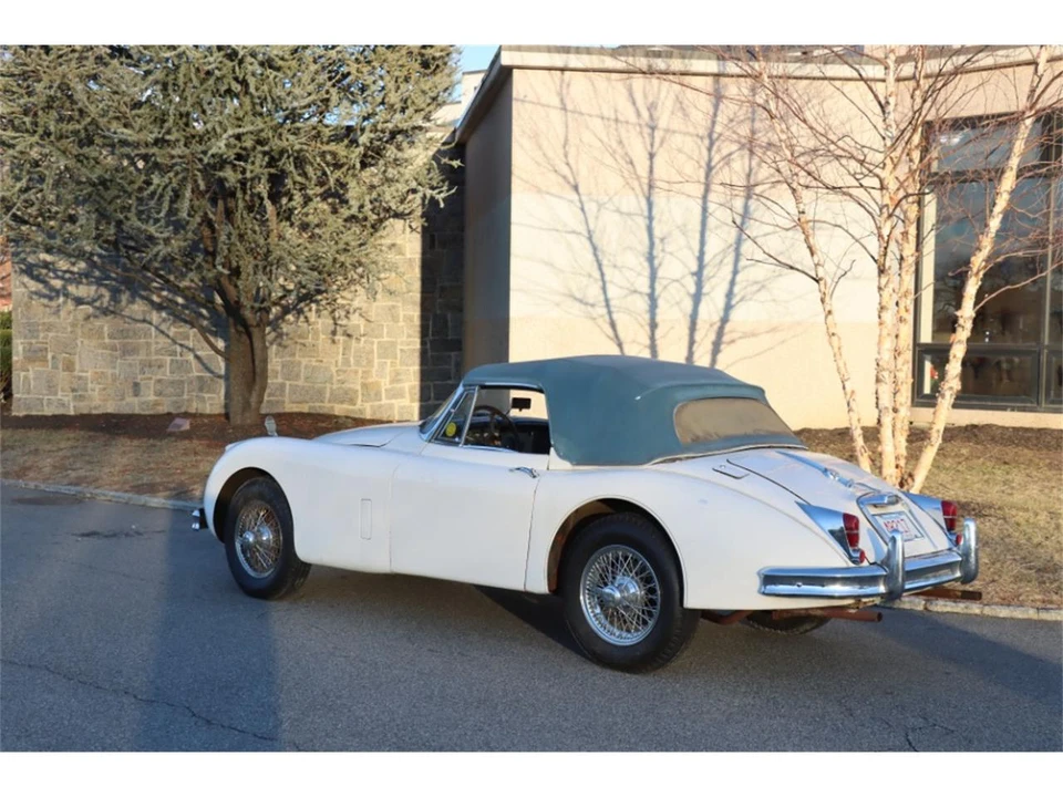 1960 Jaguar XK150 - Image 6 of 8