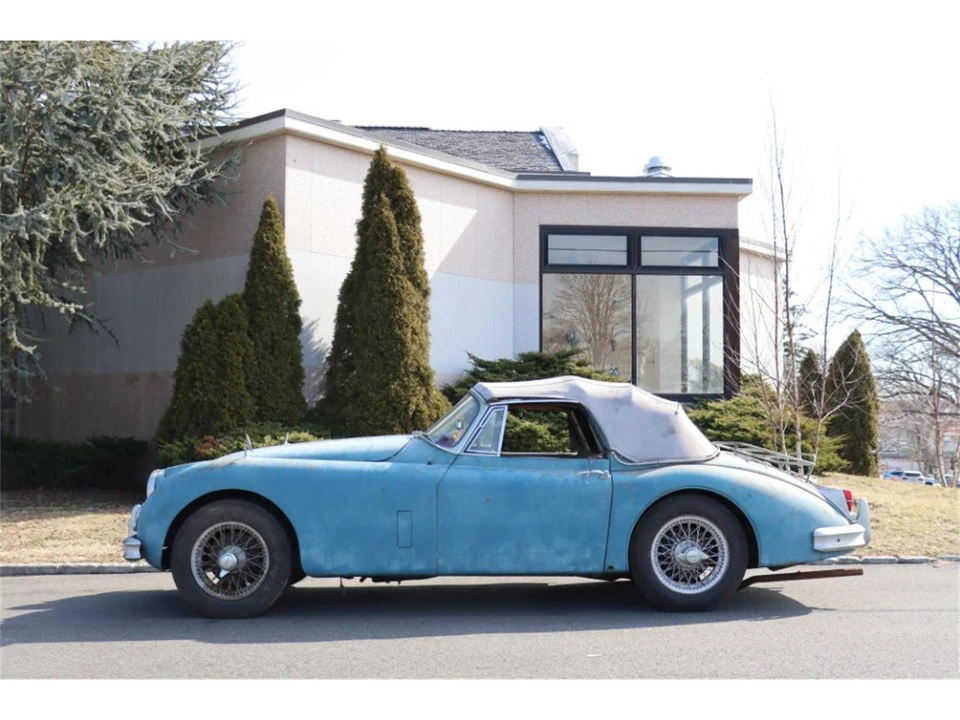 1960 Jaguar XK150 - Image 4 of 8