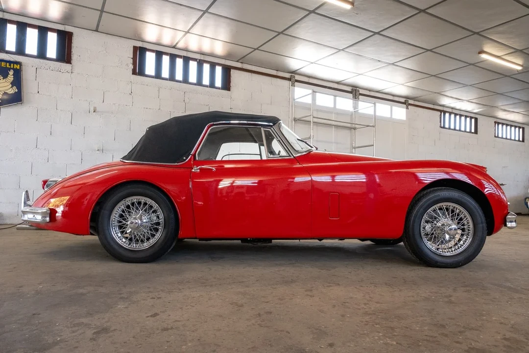 1960 Jaguar XK150 DHC Drophead - Image 9 of 31
