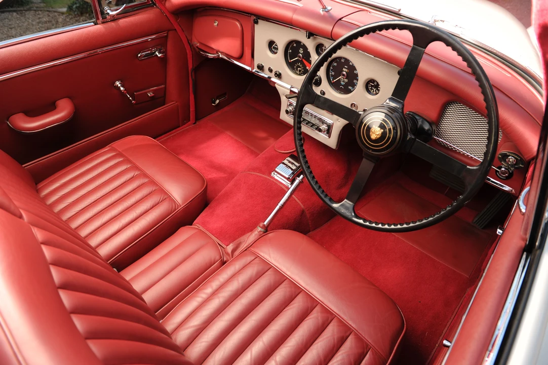 1960 Jaguar XK150 DHC Drophead - Image 27 of 28