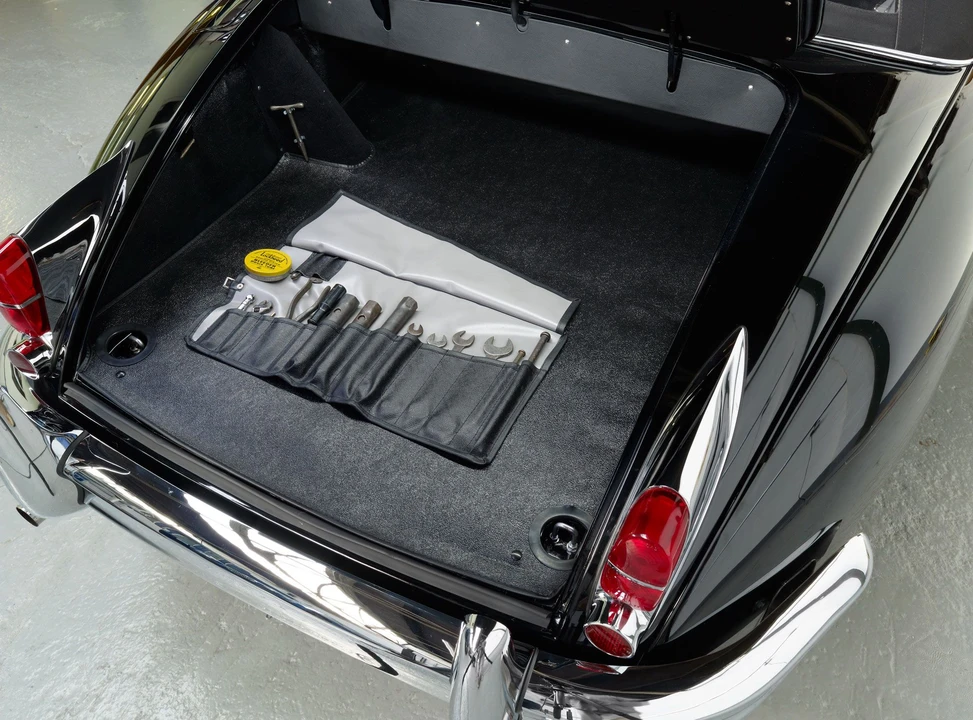1960 Jaguar XK150 DHC Drophead - Image 8 of 14