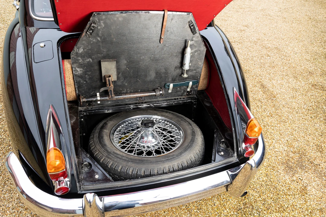 1960 Jaguar XK150 S - Image 2 of 31