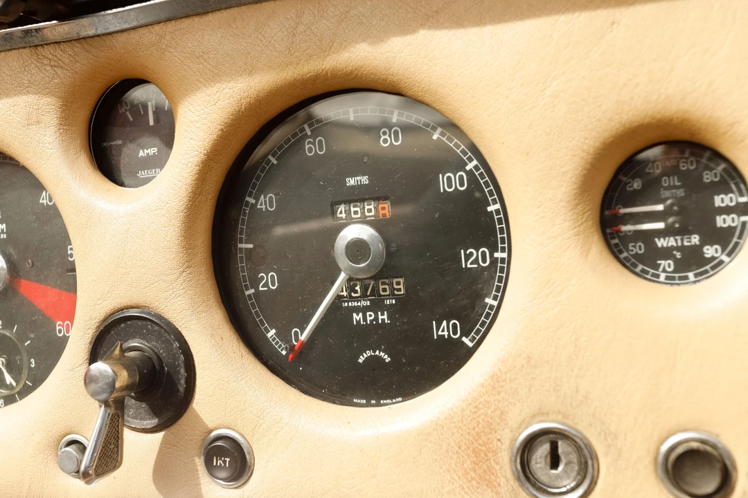 1960 Jaguar XK150 S - Image 11 of 12