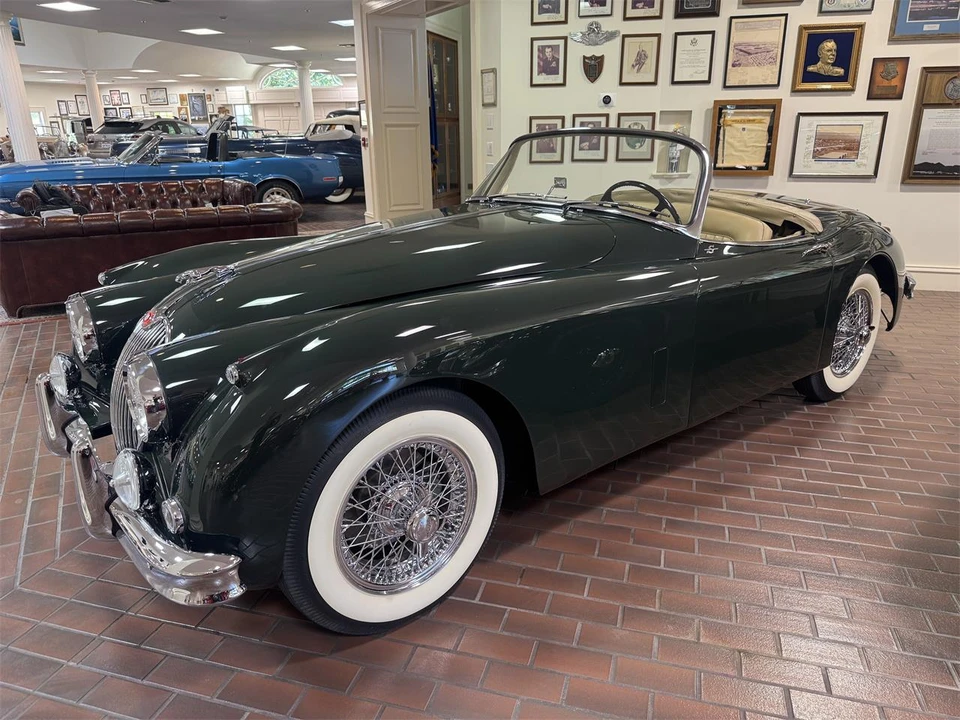 1960 Jaguar XK150 - Image 9 of 31