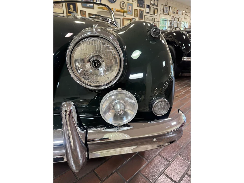 1960 Jaguar XK150 - Image 17 of 31