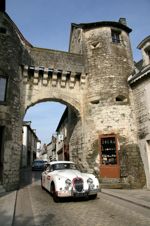 1960 Jaguar XK150 S - Image 5 of 5