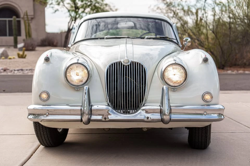 1960 Jaguar XK150 - Image 2 of 20