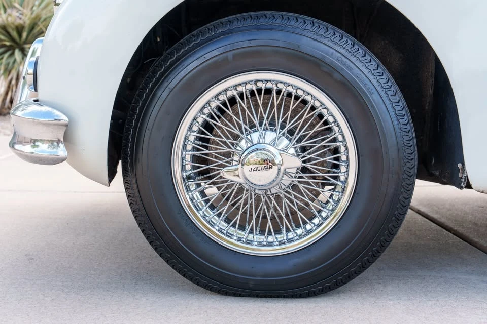 1960 Jaguar XK150 - Image 17 of 20