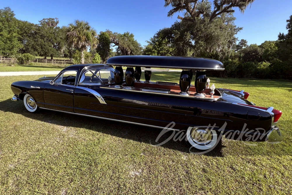 1960 Kaiser - Image 8 of 31