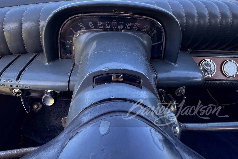1960 Kaiser - Image 9 of 31