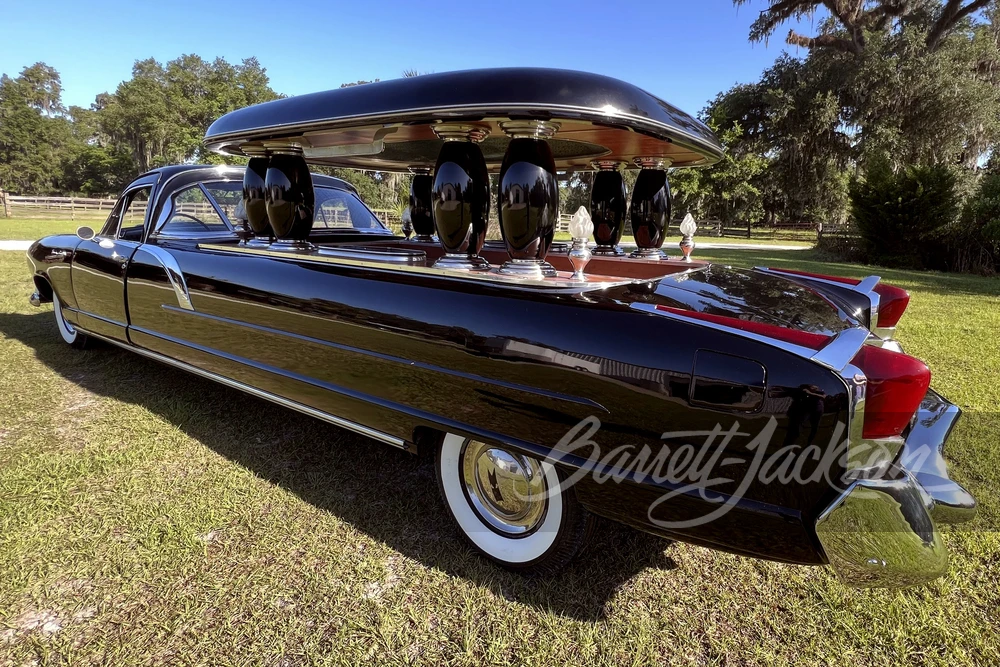 1960 Kaiser - Image 14 of 31