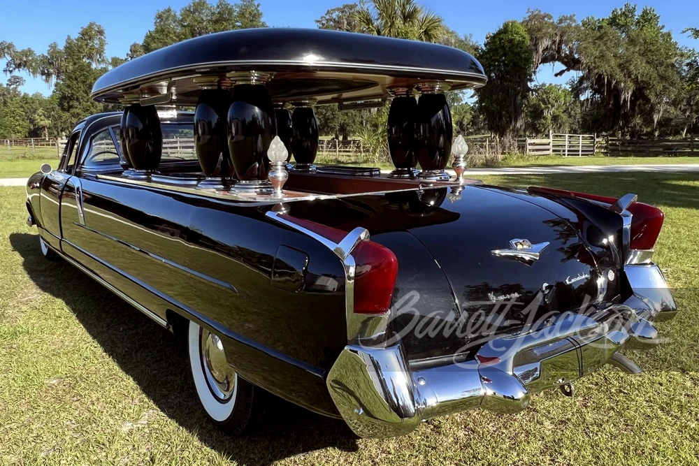 1960 Kaiser - Image 17 of 31