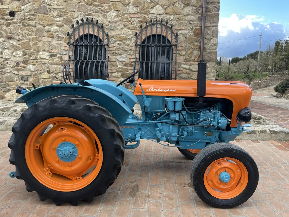 1960 Lamborghini Tractors - Image 11 of 31