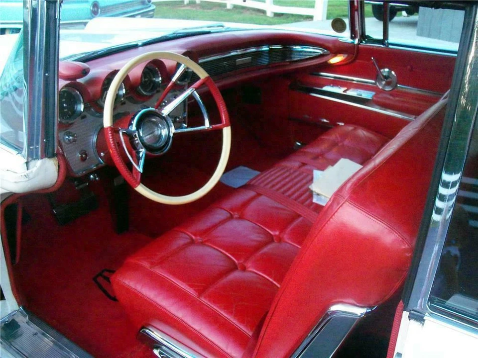 1960 Lincoln Continental 3rd Gen - Image 4 of 5