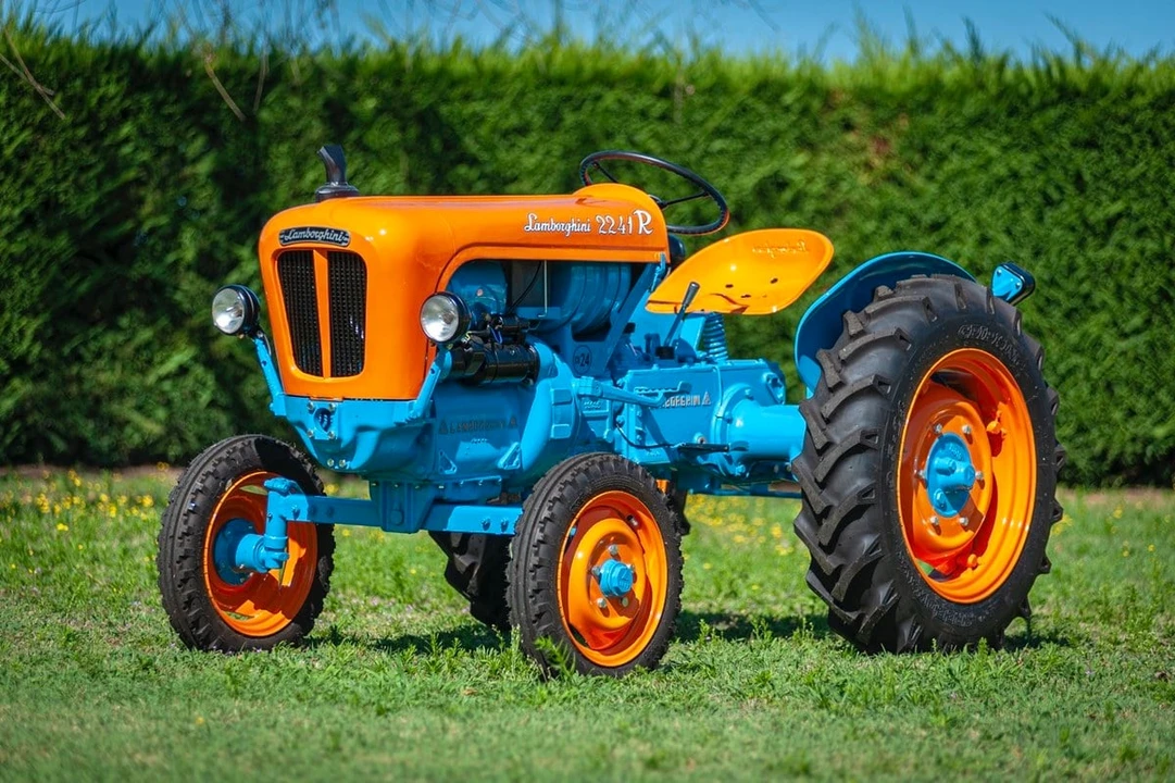 1960 Lamborghini Tractors - Image 4 of 30