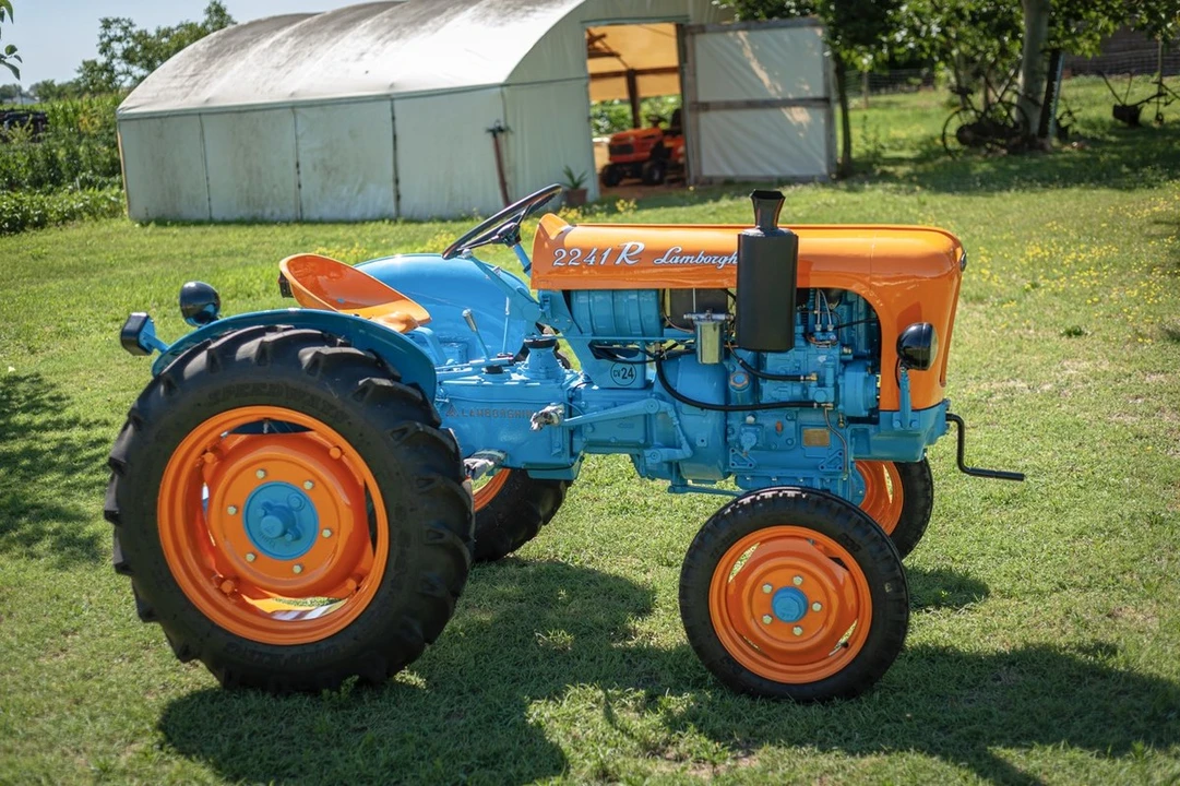 1960 Lamborghini Tractors - Image 15 of 30
