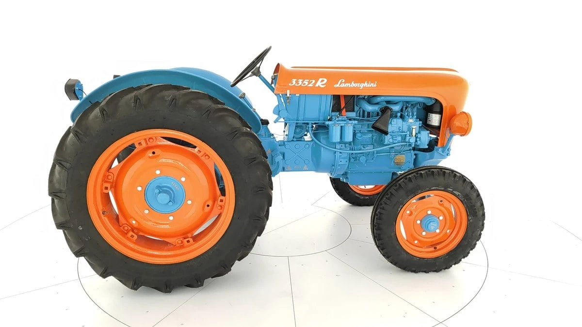 1960 Lamborghini Tractors - Image 6 of 30