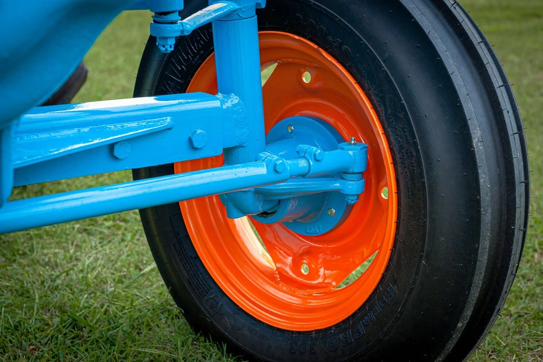 1960 Lamborghini Tractors - Image 30 of 30