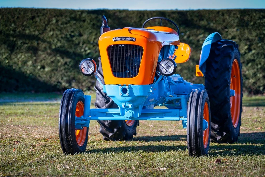 1960 Lamborghini Tractors - Image 2 of 30