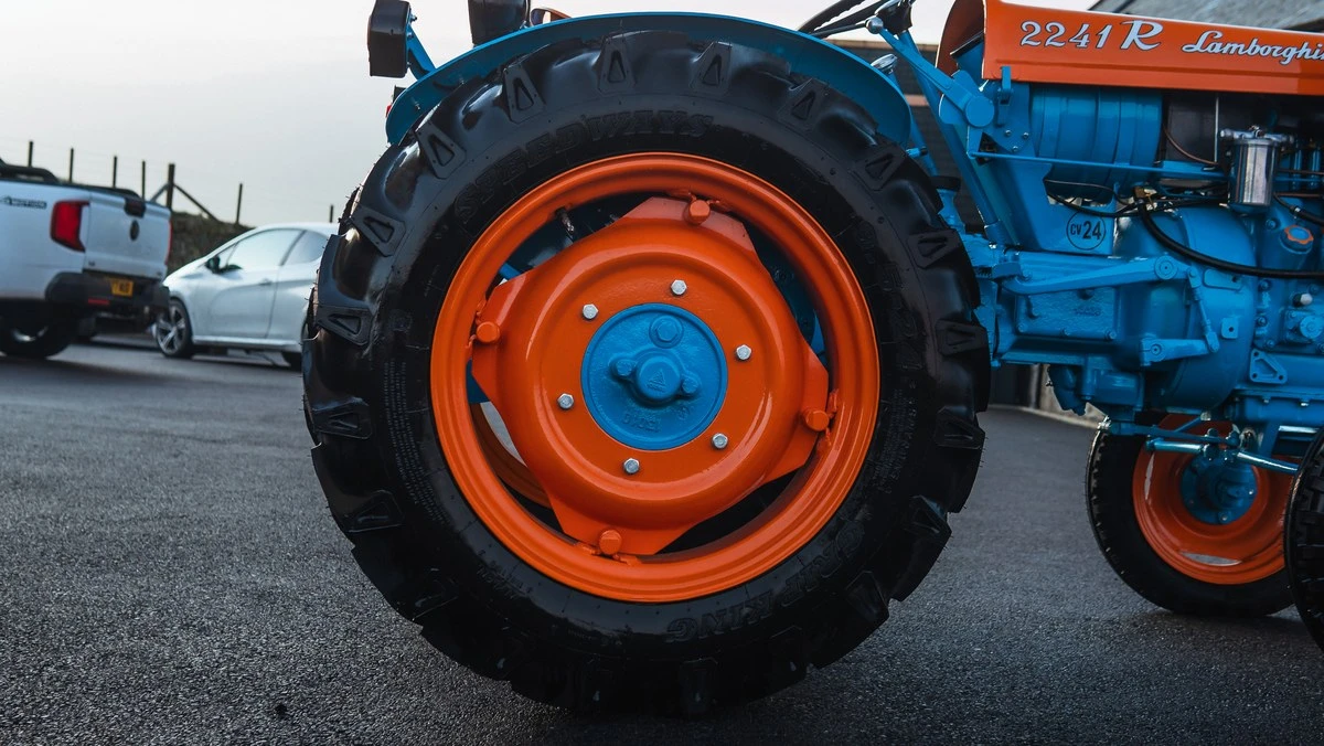 1960 Lamborghini Tractors - Image 19 of 30
