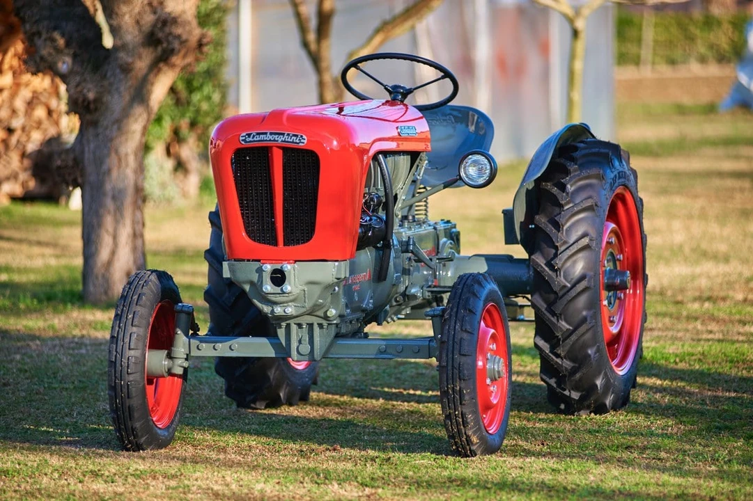 1960 Lamborghini Tractors - Image 4 of 31