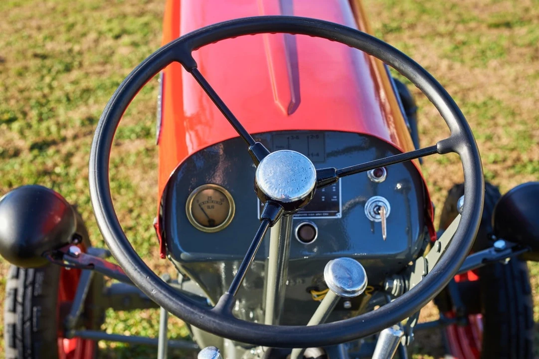 1960 Lamborghini Tractors - Image 18 of 31