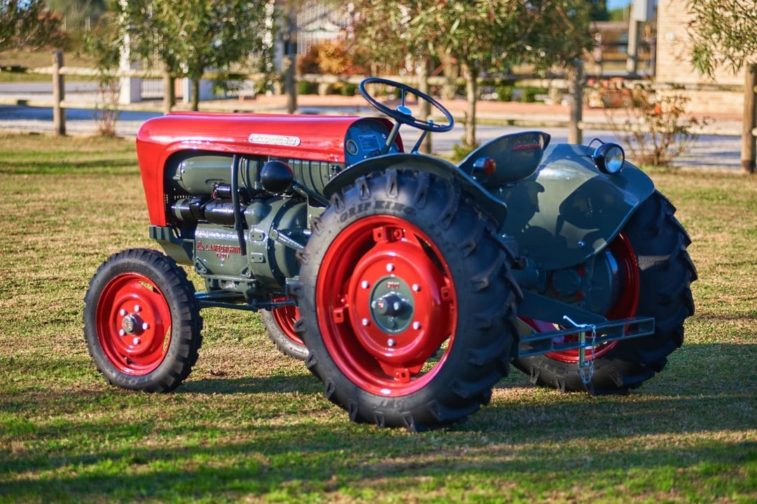1960 Lamborghini Tractors - Image 10 of 31