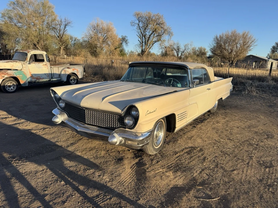 1960 Lincoln Continental 3rd Gen - Image 8 of 31