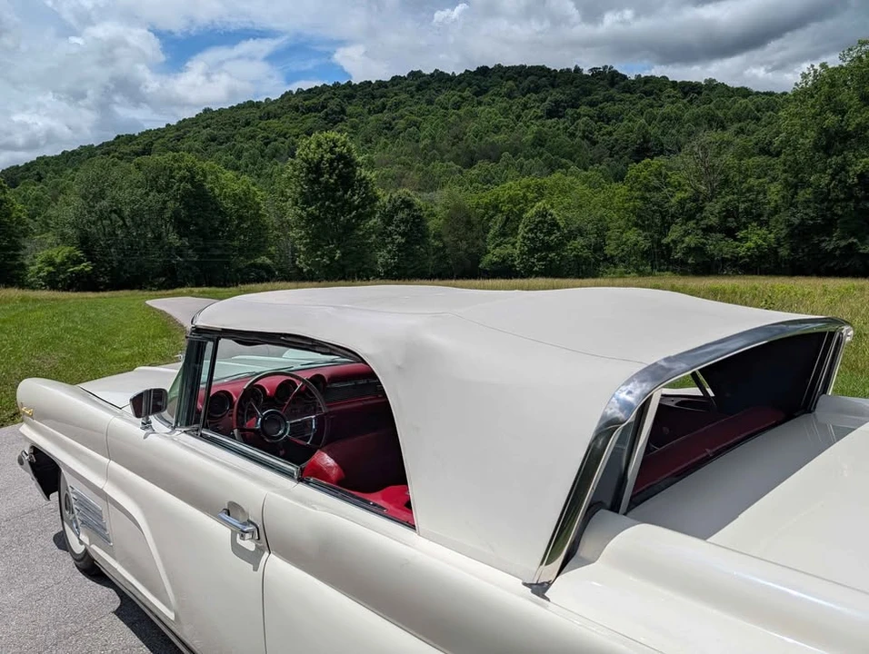 1960 Lincoln Continental 3rd Gen - Image 11 of 20