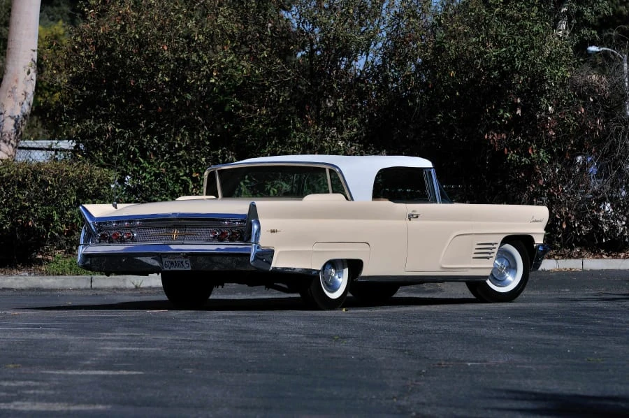 1960 Lincoln Continental 3rd Gen - Image 3 of 12