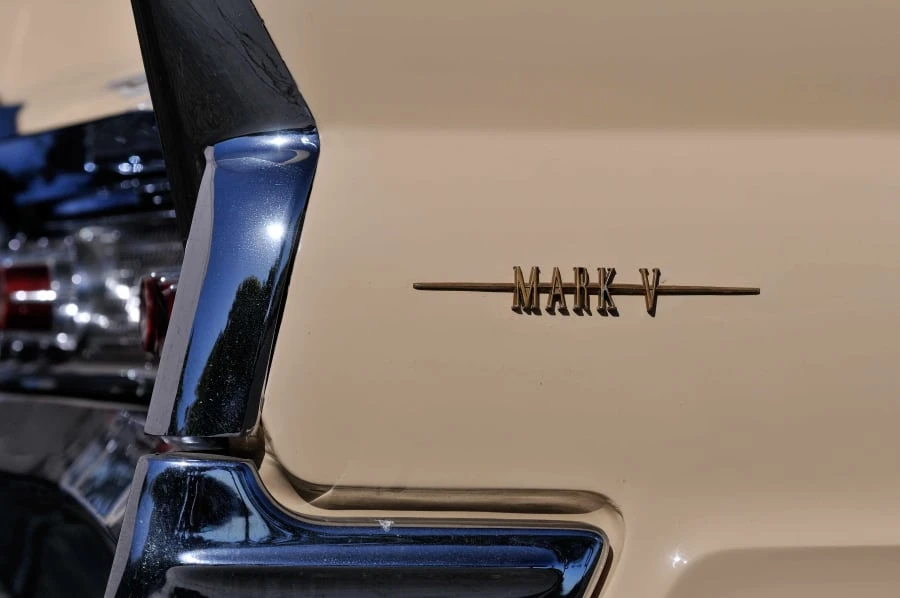 1960 Lincoln Continental 3rd Gen - Image 10 of 12