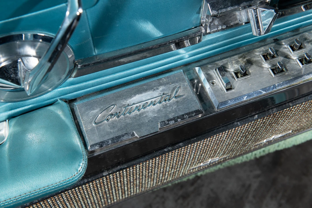 1960 Lincoln Continental 3rd Gen - Image 31 of 31