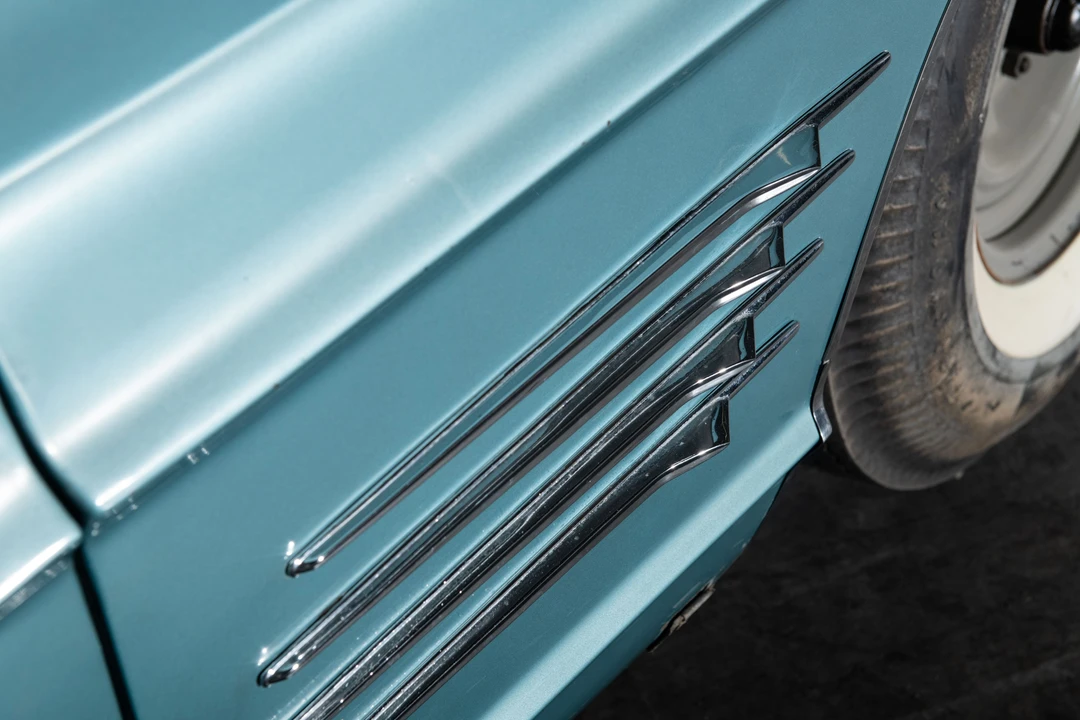 1960 Lincoln Continental 3rd Gen - Image 12 of 31