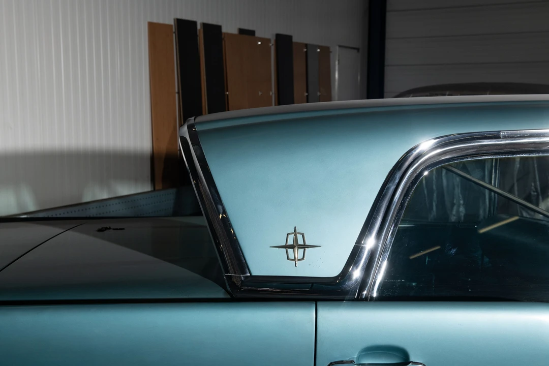 1960 Lincoln Continental 3rd Gen - Image 15 of 31