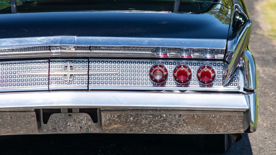 1960 Lincoln Continental Mark Series - Image 9 of 13