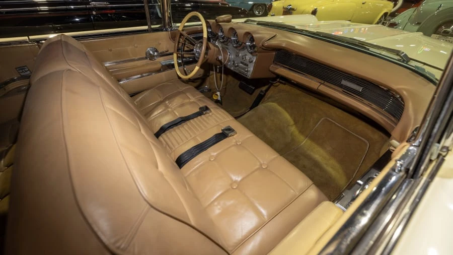 1960 Lincoln Continental 3rd Gen - Image 23 of 31