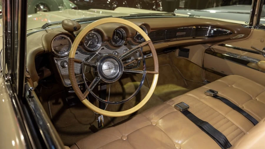 1960 Lincoln Continental 3rd Gen - Image 22 of 31