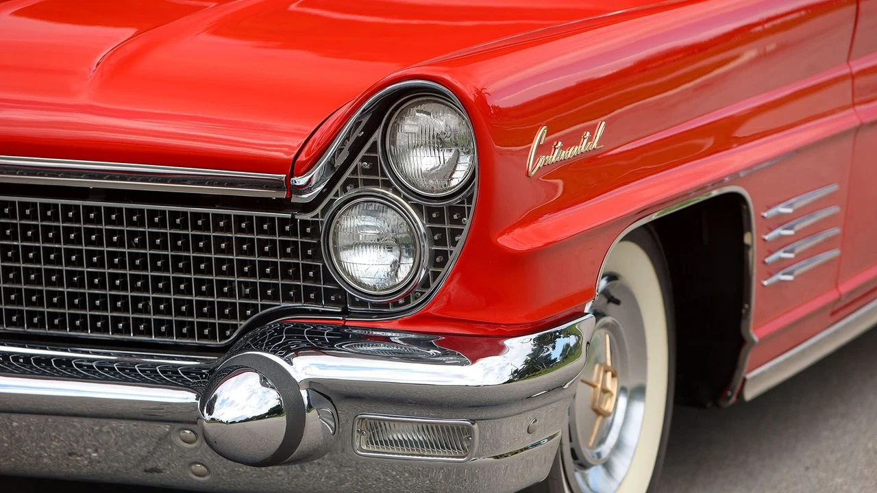 1960 Lincoln Continental Mark Series - Image 28 of 31