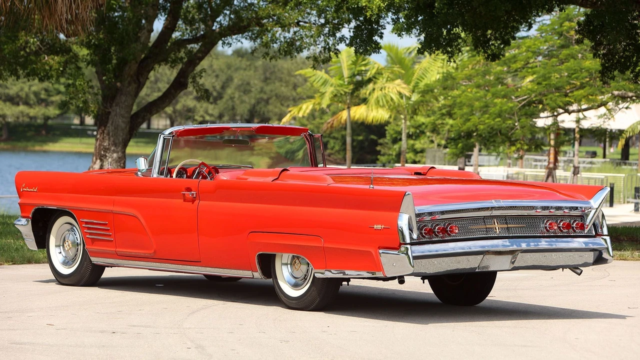 1960 Lincoln Continental Mark Series - Image 4 of 31