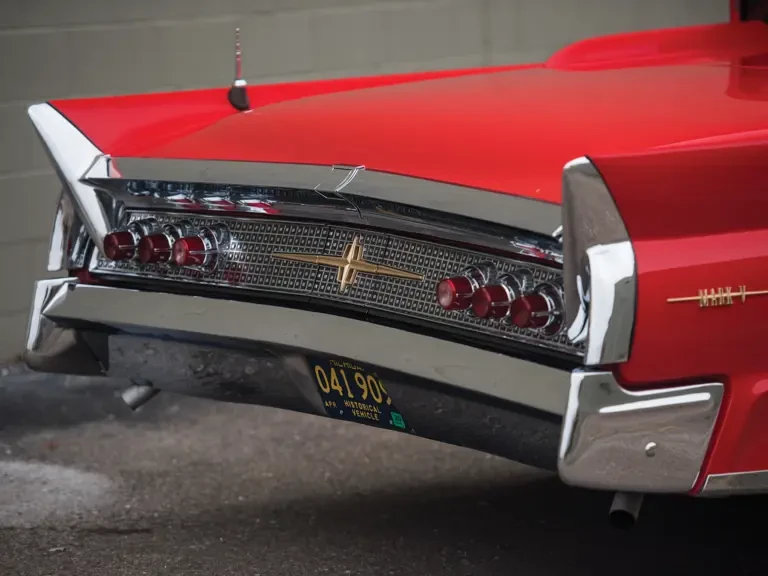 1960 Lincoln Continental Mark Series - Image 13 of 31