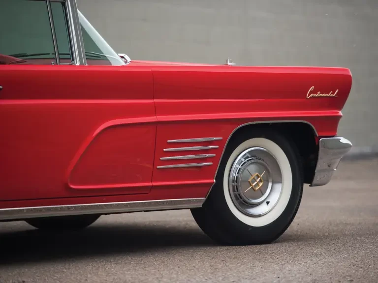1960 Lincoln Continental Mark Series - Image 14 of 31