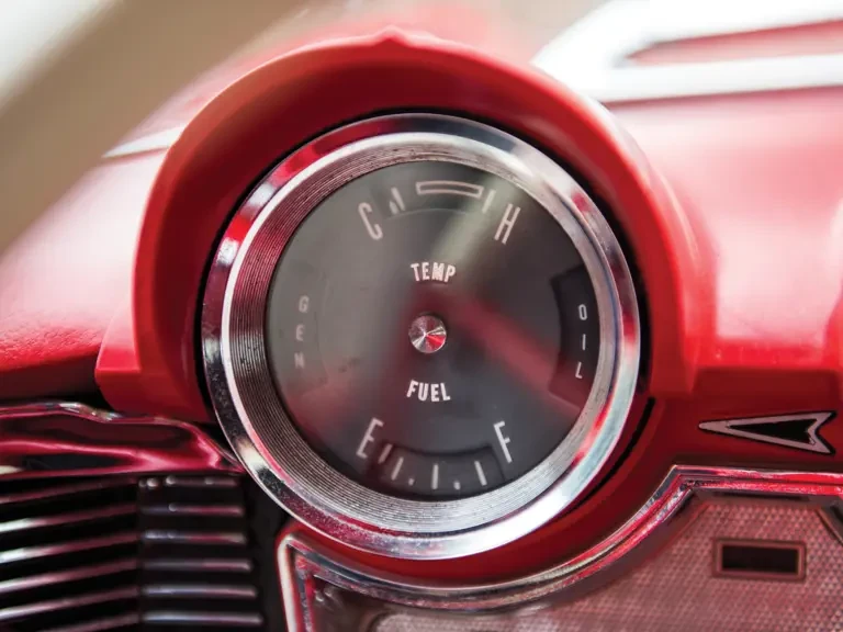 1960 Lincoln Continental Mark Series - Image 30 of 31
