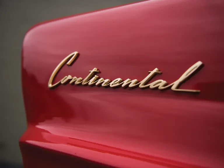 1960 Lincoln Continental Mark Series - Image 6 of 31