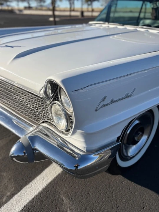 1960 Lincoln Continental 3rd Gen - Image 6 of 12